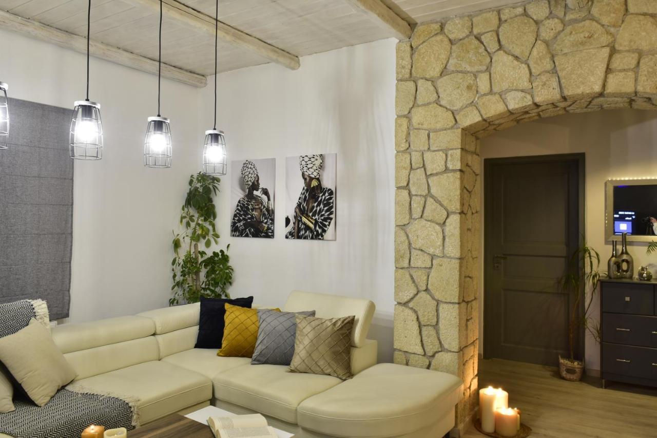 Angels Court 1 Villa Doukades ภายนอก รูปภาพ