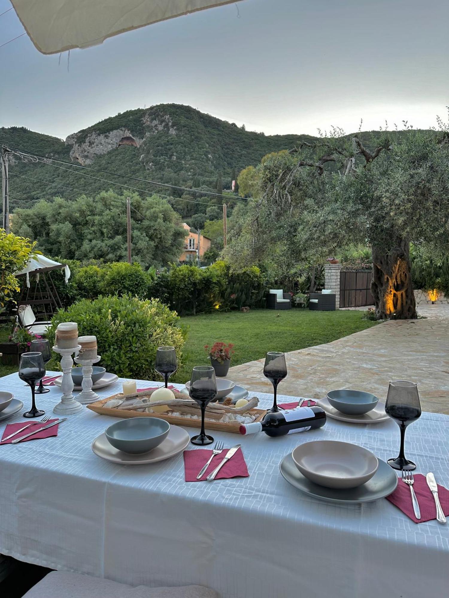 Angels Court 1 Villa Doukades ภายนอก รูปภาพ